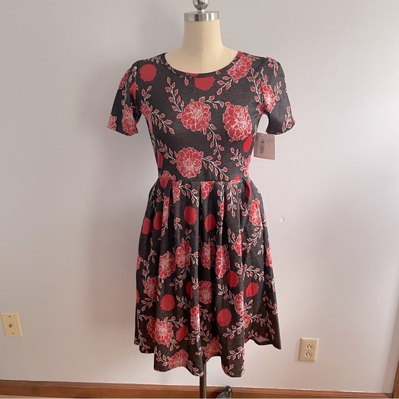 LuLaRoe Amelia Dress- Brown and Red Floral Holiday-Size Large- NWT - Picture 1 of 8